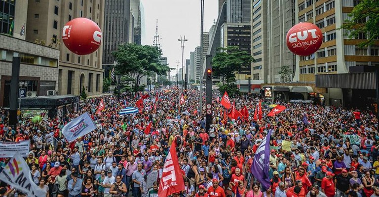 Avenida Paulista.jpg