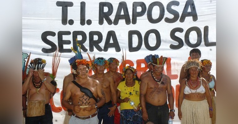 Sem Título-11.jpg Sem Título-11.jpg