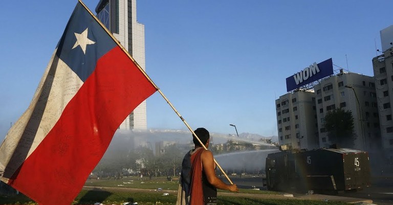 Chile.jpg Chile.jpg