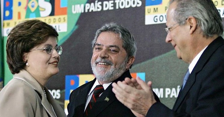 Dilma_Lula_Dirceu.jpeg