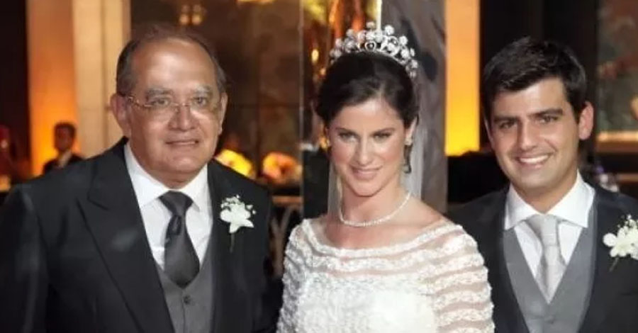 Sem Título-10.jpg O Ministro padrinho (E), D. Baratinha e o noivo (Reprodução)