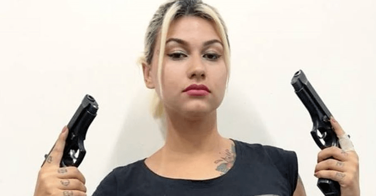 sarawinter1.png sarawinter1.png