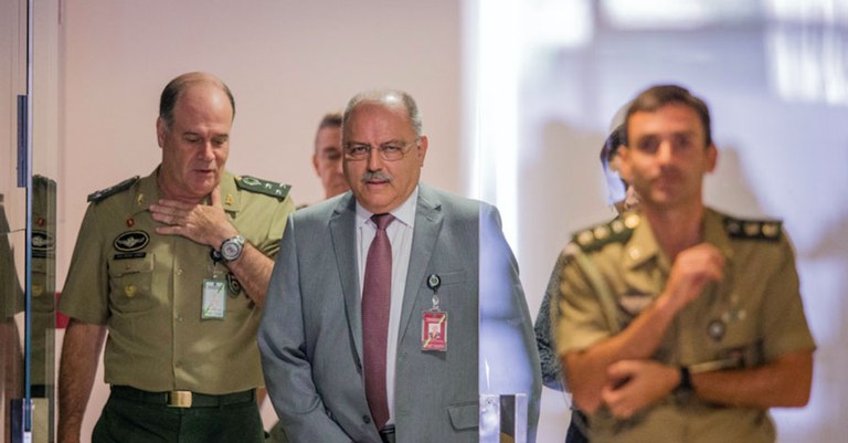 Sem Título-1.jpg Sem Título-1.jpg