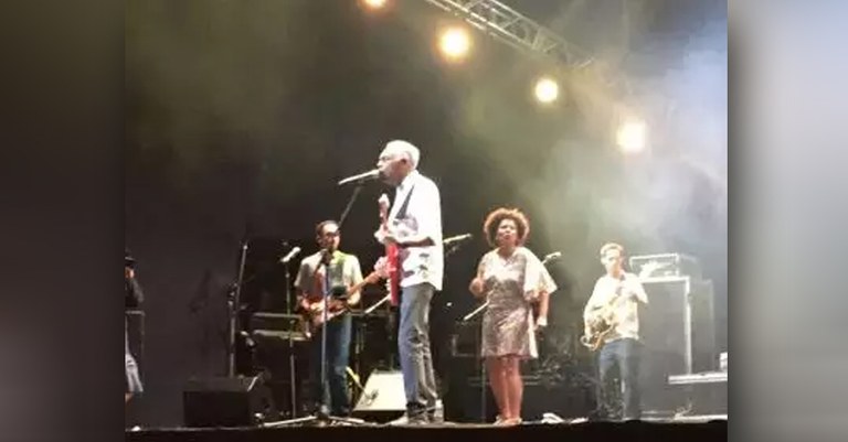 bahia.jpg bahia.jpg