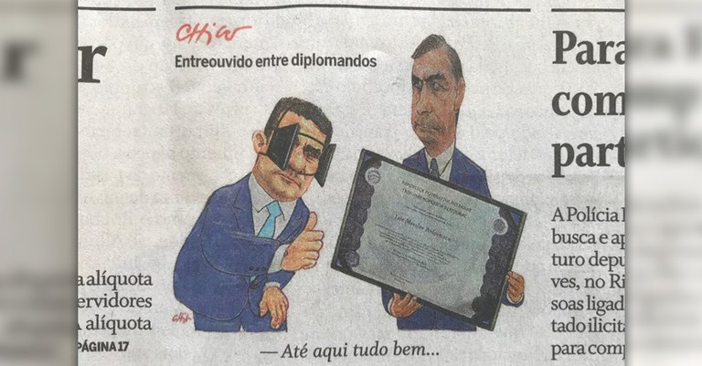 MoroBolso.jpg MoroBolso.jpg