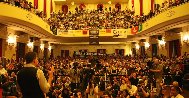 Pari900.jpg Pari900.jpg