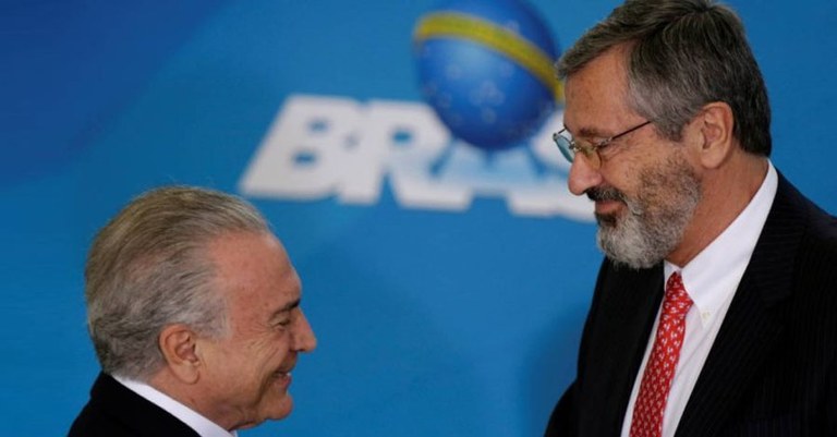 Sem Título-6.jpg Sem Título-6.jpg