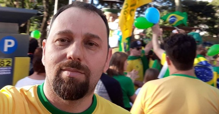 Sem Título-21.jpg Sem Título-21.jpg