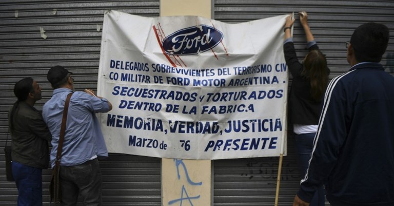 Sem Título-13.jpg Sem Título-13.jpg