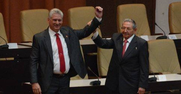 Raúl Castro: "Lula é preso político!"