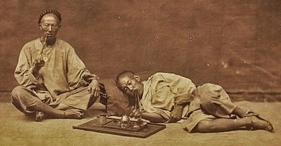 Podcast: o país se afunda e o Guedes entrega tudo