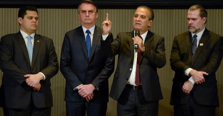 Sem Título-11.jpg Sem Título-11.jpg