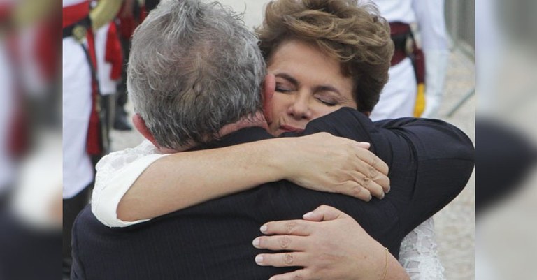 Dilma e Lula.jpg Dilma e Lula.jpg
