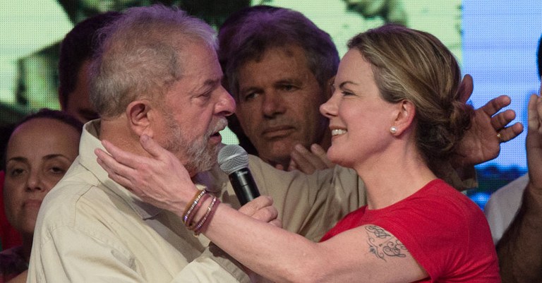 Resultado de imagem para gleisi e lula com lindberg