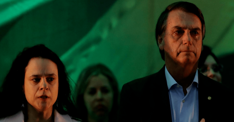 Jananapuladobarconuncafuibolsonarista1.png Jananapuladobarconuncafuibolsonarista1.png