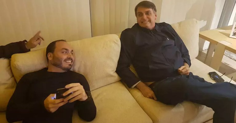 Sem Título-10.jpg Sem Título-10.jpg