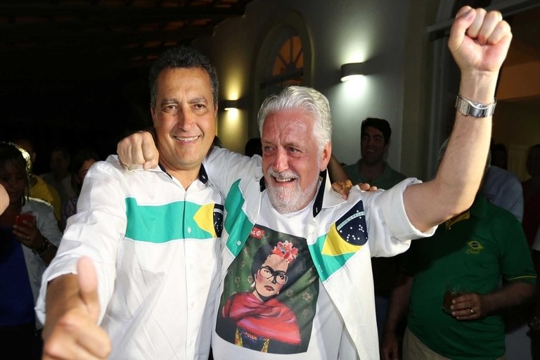 Rui-Costa-e-Jaques-Wagner_phixr.jpg Rui-Costa-e-Jaques-Wagner_phixr.jpg