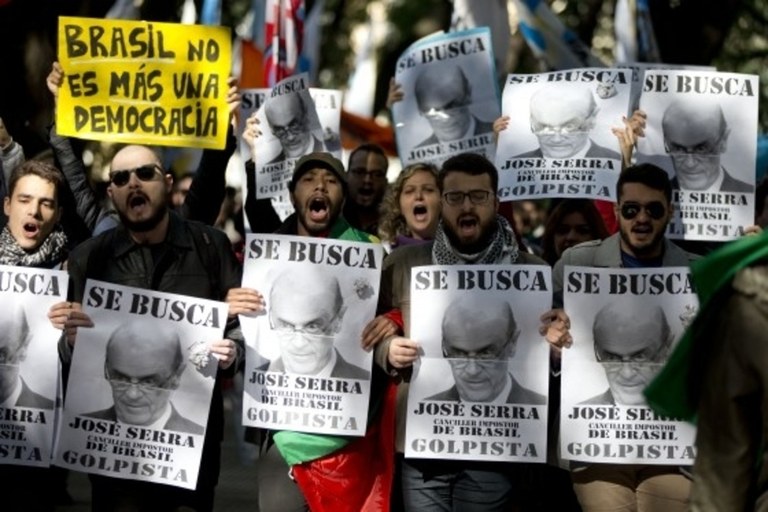 serra_buenos_phixr.jpg serra_buenos_phixr.jpg
